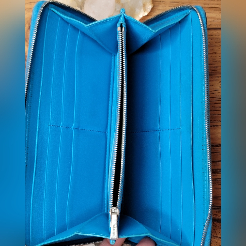 Celine Blue Leather Zippy Wallet - Picture 4 of 11